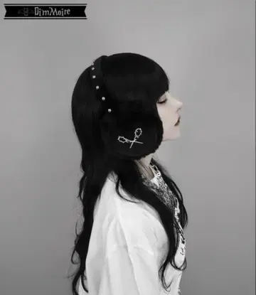 미사용 Dim Moire 로고 자수 귀도리 블랙