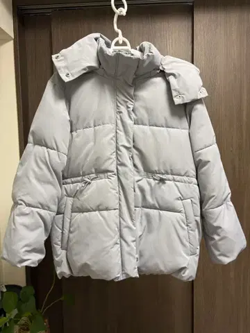 nano UNIVERSE 후드 부착 다운 자켓