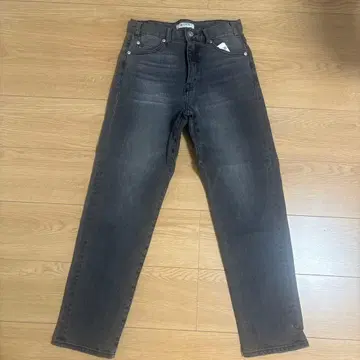 나노 유니버스 테이퍼드 데님 팬츠