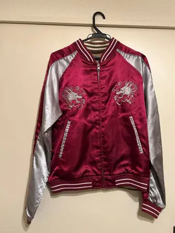 드래곤 자수 와인 레드 x 타이거 자수 골드 리버서블 스카잔