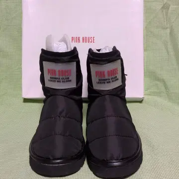 핑크 하우스 블랙 다운 부츠