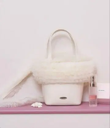 Lily Brown 튤 절개 3WAY 토트