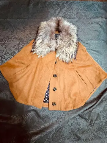 [ 새상품급 ] DRWCYS 판초 스타일 코트 사이즈 1