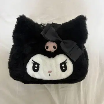 산리오 쿠로미 비밀의 메로쿠로 메이크업 파우치 페이스형 파우치