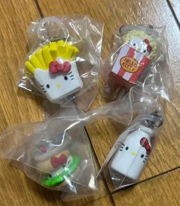 키티 가챠 헬로키티 아메리칸 디자인 메지루시 액세서리