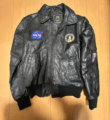 Alpha Industries NASA 패치 가죽 자켓 M