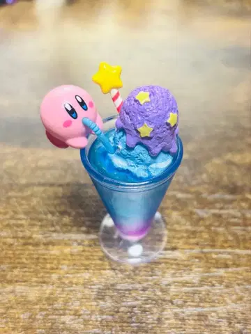 별의 커비 반짝반짝 디저트 타임 꿈의 샘 크림 소다 리멘트