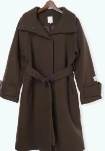 미사용 새상품 Te chichi 울 더블 크로스 스탠드 코트