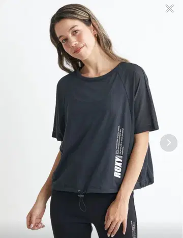 택 포함 새상품 ROXY 반팔 T셔츠 블랙 여름 우먼