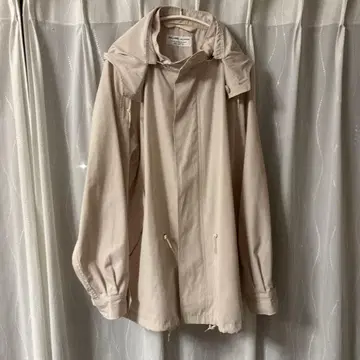 RELIUME 후드 부착 베이지 마운틴 후드티 레리움