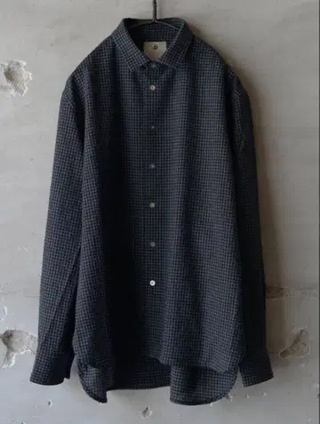 omar afridi 21ss A shirt