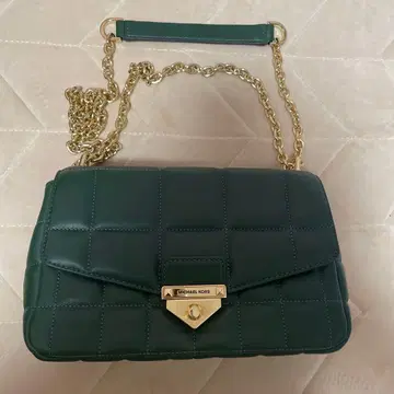MICHAEL KORS 다크 그린 체인 숄더백 그린