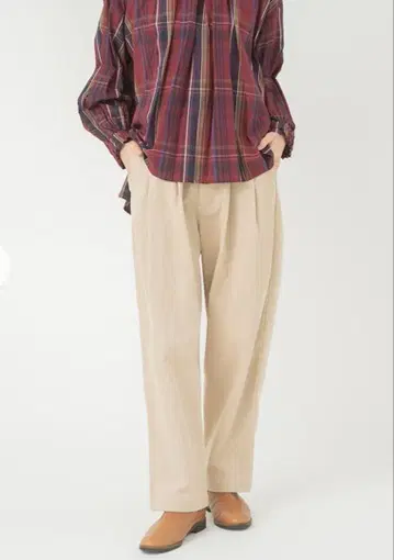 TUTIE. 코튼 코듀로이 턱 팬츠