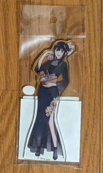 스파이 패밀리 아크릴 스탠드 요르 포저