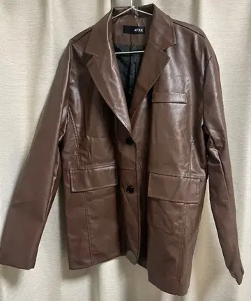 브라운 싱글 버튼 자켓