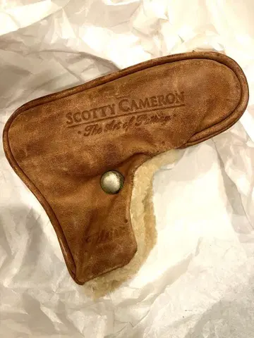 스카티 카메론 가죽 퍼터 커버