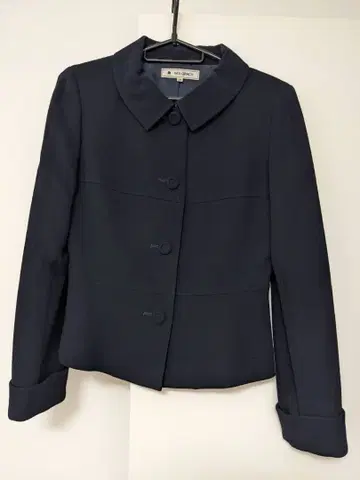 엠즈 그레이시 네이비 자켓 스커트