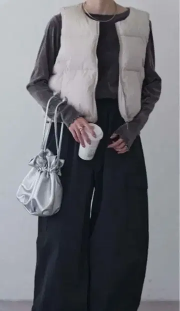 CIAOPANIC TYPY 컴팩트 드로스트 충전솜 숏 베스트 ONE