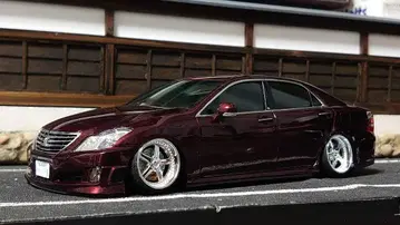 1/24 아오시마 로잼 20 크라운 로얄 완성품