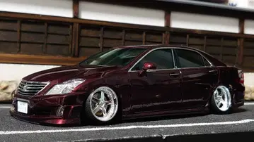 1/24 아오시마 로잼 20 크라운 로얄 완성품