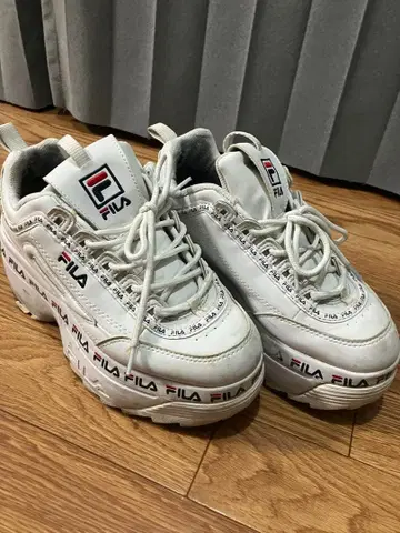 FILA 통굽 스니커즈 화이트