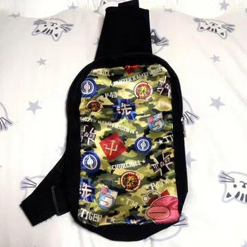 걸즈 앤 판처 (걸판) 학교 휘장 탱크 이름 숄더백