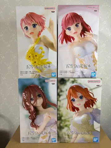 [ 미개봉 새상품 ] 5등분의 신부 애니메이션 원화전 ver. 4체 세트