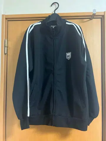 저리 자켓 LL 사이즈 아크릴 키링 포함 돈키 아피타 콜라보