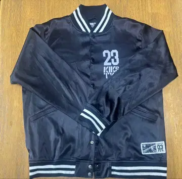 KIKSTYO 바시티 자켓 블랙 23