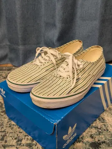 Vans Authentic 스트라이프 스니커즈