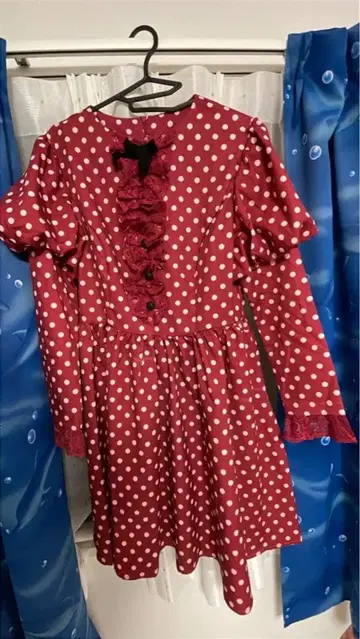 빨간색, 화이트 도트 프릴 원피스