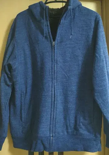 UNIQLO 플리스 라이닝 네이비 풀 집업 후드티