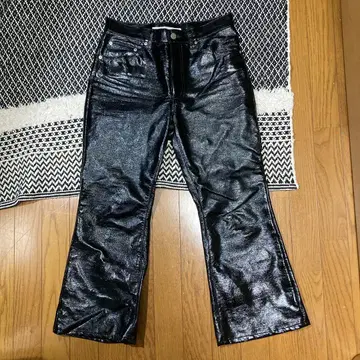 JOHNLAWRENCESULLIVAN 페이턴트 플레어 가죽 팬츠