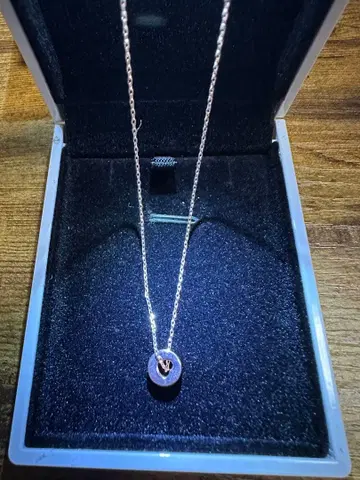 실버 하트 모티브 목걸이