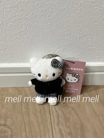 LOWRYS FARM 키티 토이 키링