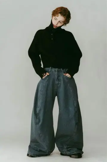 knuthmarf tuck design denim pants | XS