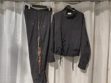 숏 모즈 스팽글 팬츠 셋업