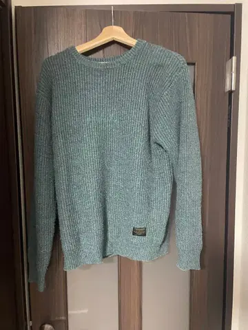 FTC 리브 크루넥 스웨터