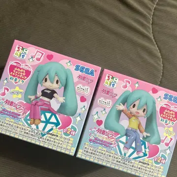 하츠네 미쿠 x 오샤레 마녀 러브 and 베리 쵸코노세 2종 세트