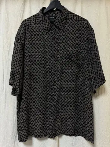 새상품급 claiborne 100% 실크 반팔 셔츠 XL