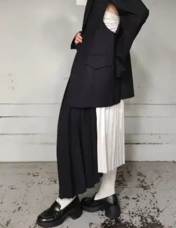 [ BASEMARK ] SKIRT black&white