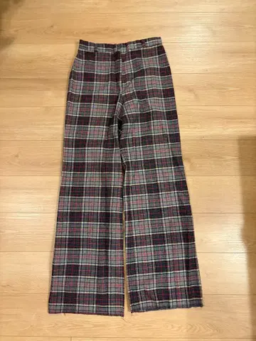 체크 무늬 와이드 레그 슬랙스