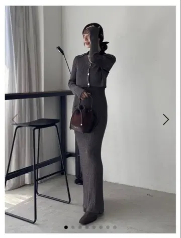 이번 시즌 신상 폴로 칼라 앙상블 리브 니트 원피스