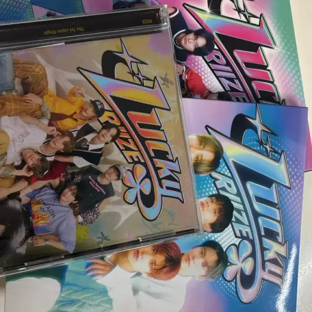 라이즈 럭키 앨범