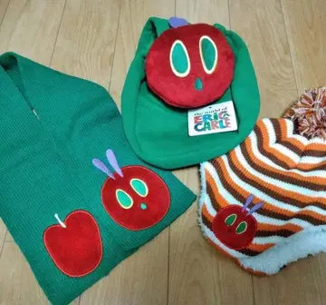 배고픈 애벌레 백팩 머플러 니트 모자 에릭 칼 굿즈 세트