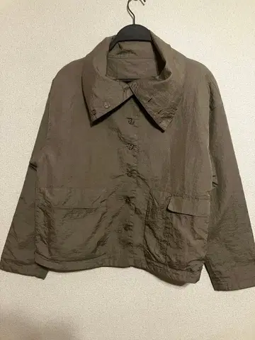 센소유니코 지우 다크 브라운 나일론 자켓 40