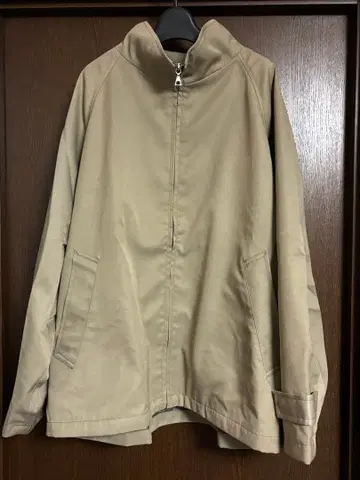 HARE 베이지 집업 자켓