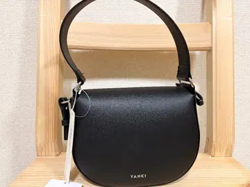 YAHKI 하프문 백 (숄더 포함)