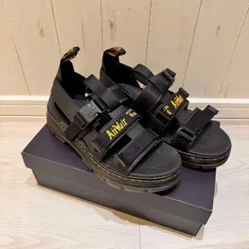 닥터마틴 페어슨 샌들 26~26.5cm