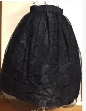 로이스크레용 새상품급 샤샤 스커트 파티 성숙/러블리